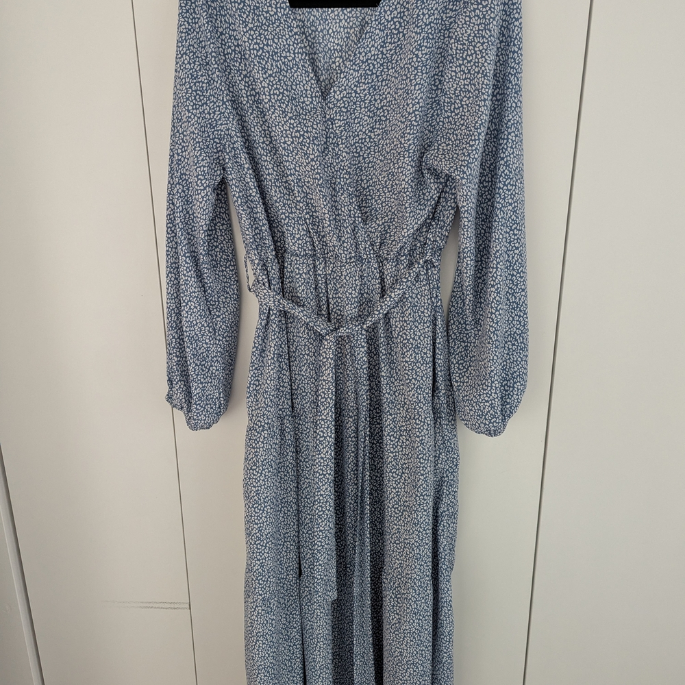 SHEIN Long Sleeve Blue and White Dress
